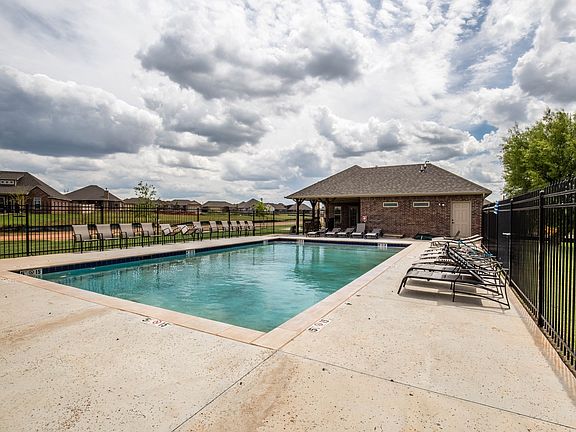 2nd image of 8313 NW 160th Ct