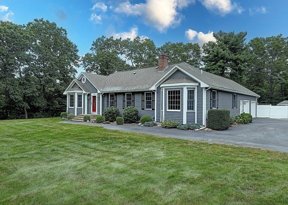 214 Agricultural Ave Rehoboth MA 02769 Zillow