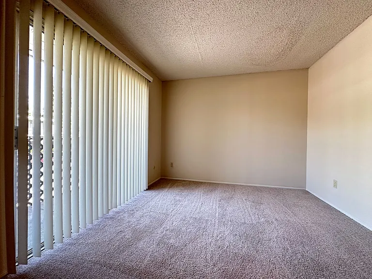 Northridge Terrace Apartments at 4900-4948 Stamas Lane, Fair Oaks California — Photo 22
