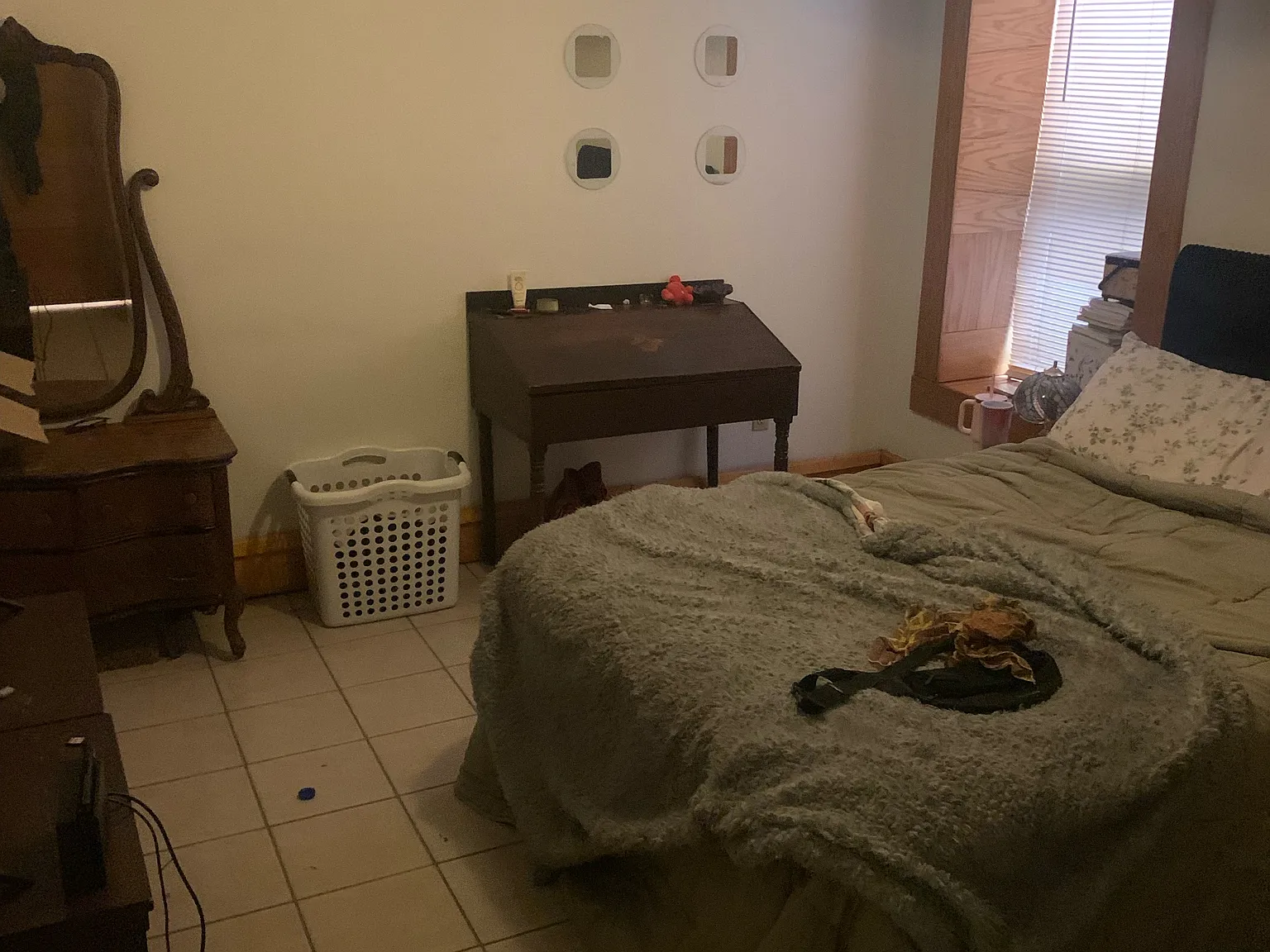 2 bed, 1000 sqft, $1,150 — Photo 4