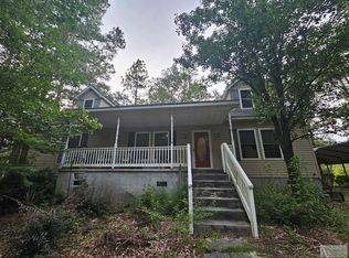 213 Lakeview Rd, Eastover, SC 29044