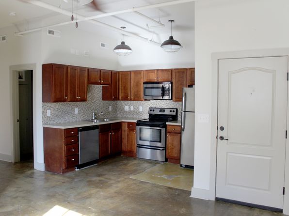 533 Main St #101