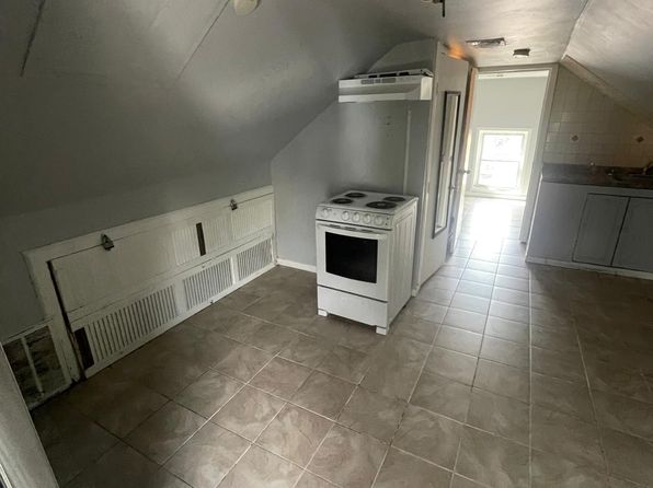 65 Highland Ave #3