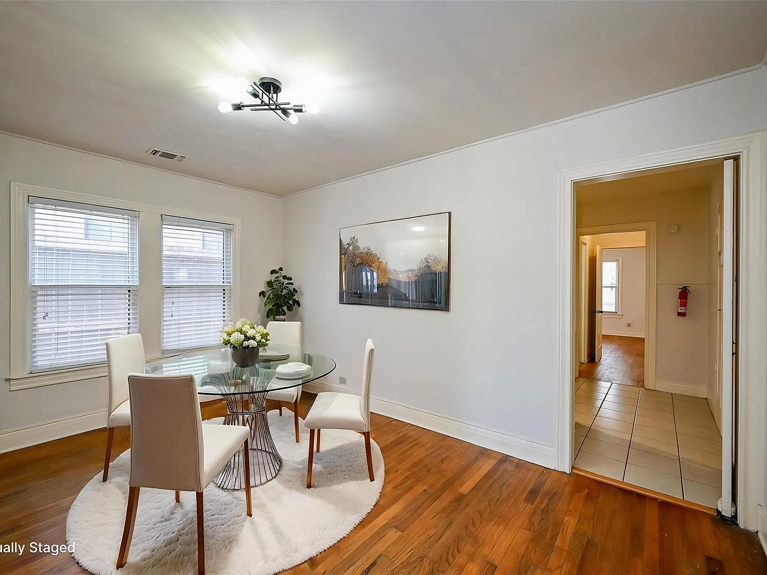 1 bed, 1.0 bath, 1500 sqft, $1,500 — Photo 3