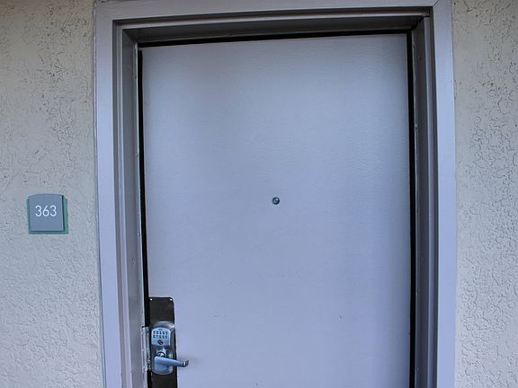 4th image of 2401 South Ocean Blvd. #363