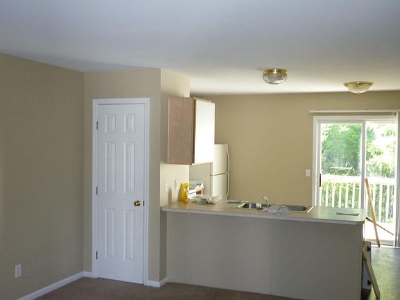 2nd image of 4545 Bowen Blvd SE