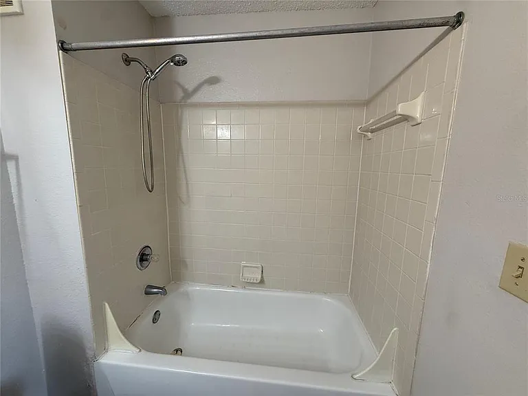 3705 SW 27th St #1026 — Photo 20