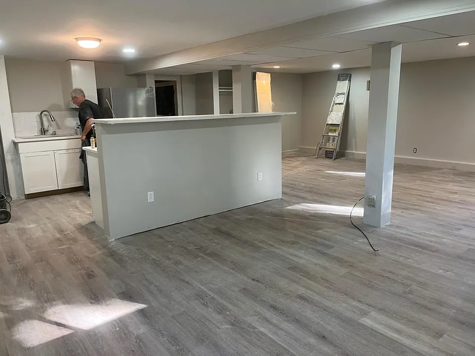 77 South Ave #5