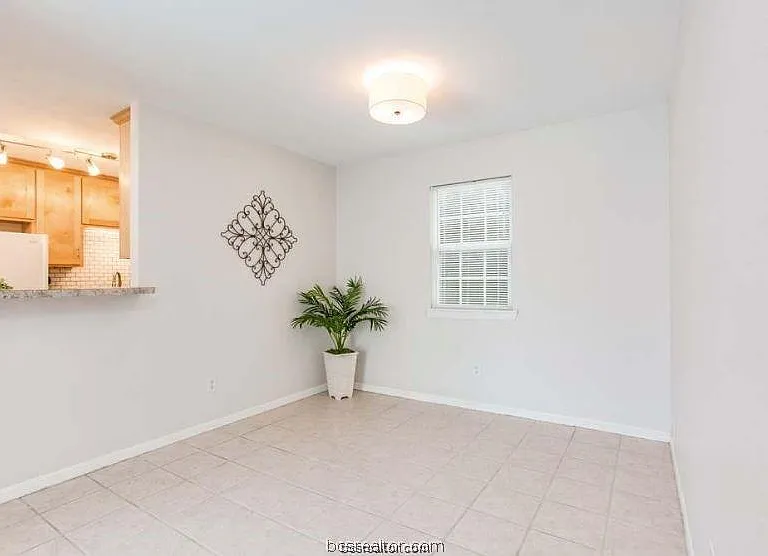 808 Kalanchoe Ct — Photo 6