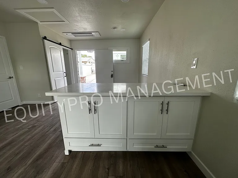 14318 Dittmar Dr — Photo 6