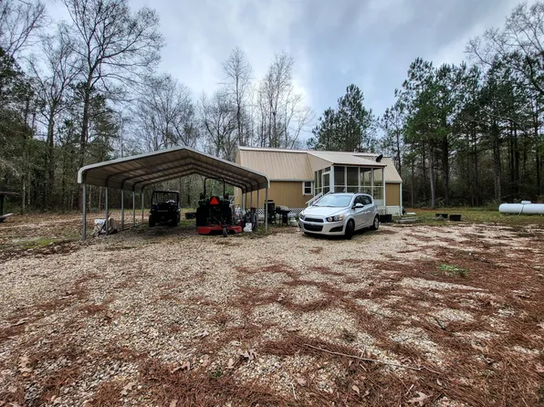 2179 State Highway 11, Moselle, MS 39459