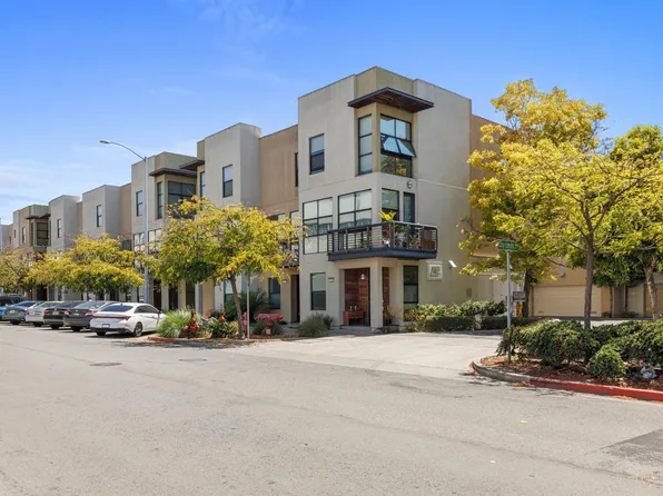 82 City Limits Cir, Emeryville, CA 94608