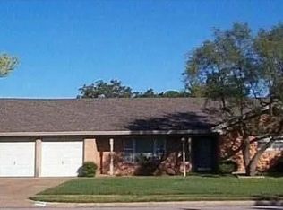 4206 Berwick Dr, Wichita Falls, TX 76309