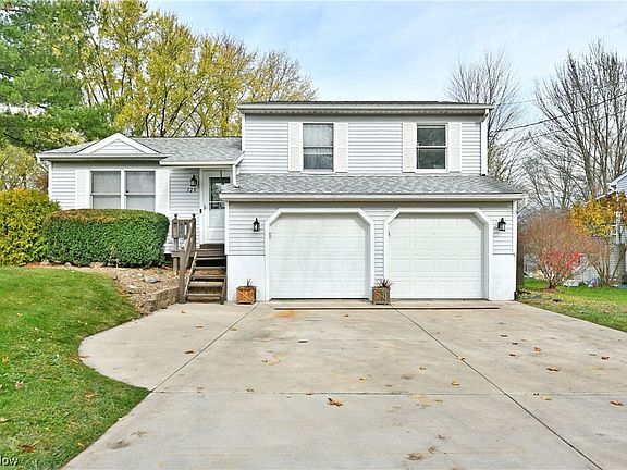 2nd image of 328 Eldon Dr NW