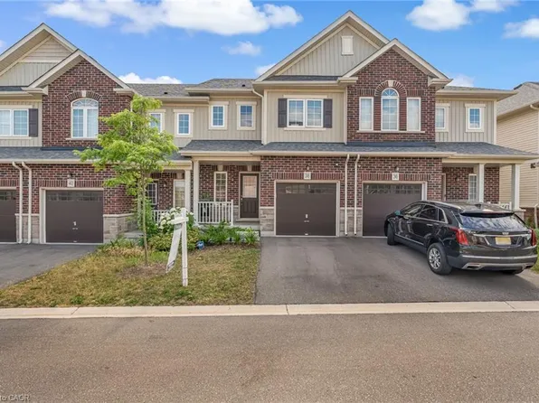 38 Dewberry Dr, Kitchener, ON N2B 0A9