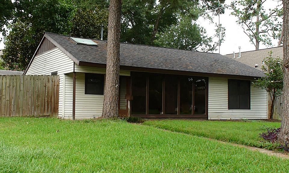 1st image of 1352 Gardenia Dr