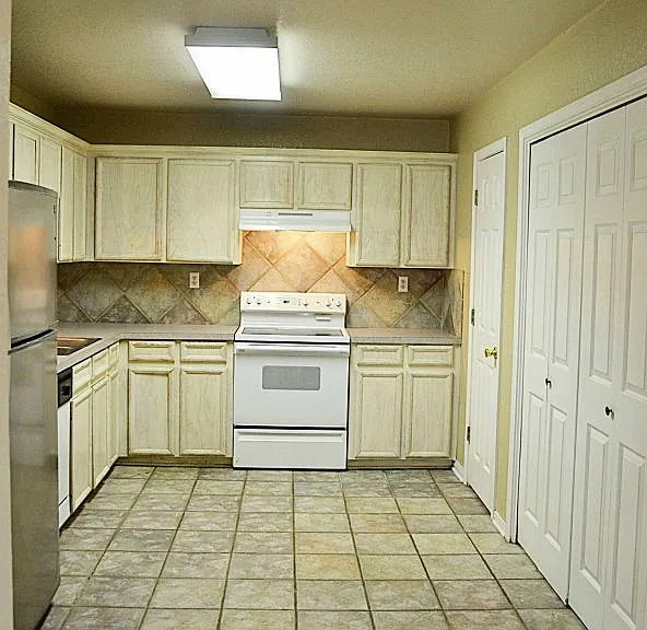 3805 Hitchrock Dr #A — Photo 8