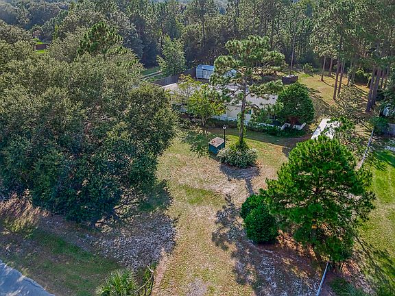 5th image of 95333 Barbaras Pl