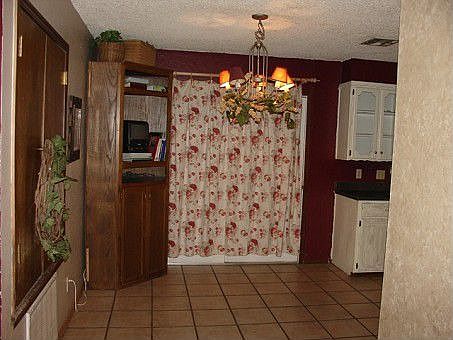3rd image of 1608 Red Bud Dr