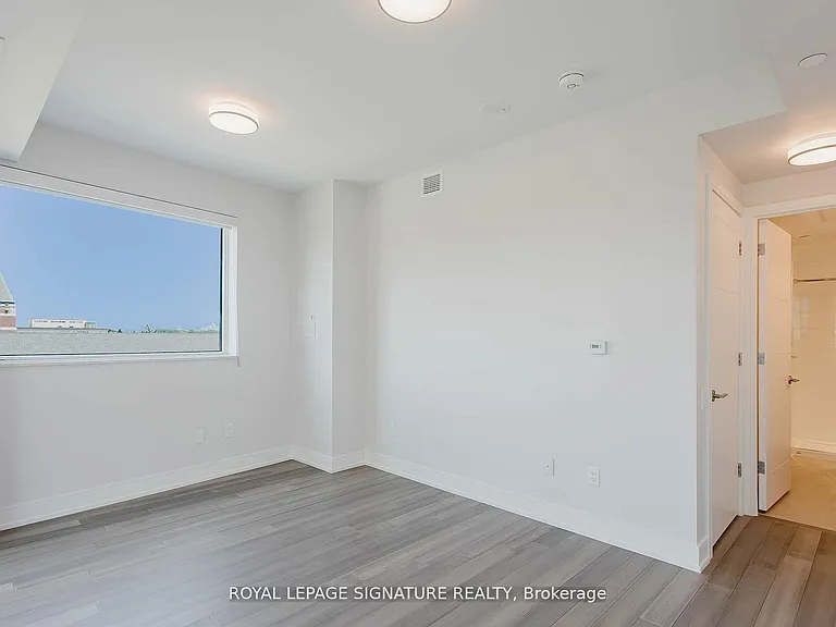 2525 Bathurst St #607 — Photo 15