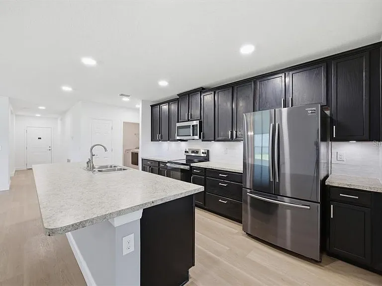 446 Hamlet Loop — Photo 10