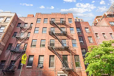 237 East 33rd Street in Kips Bay