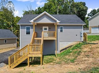 2439 Scenic Mountain Dr, Sevierville, TN 37876