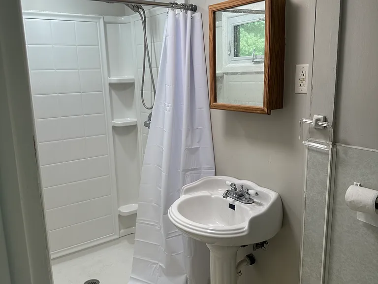 9 Asnuntuck St #9 — Photo 4
