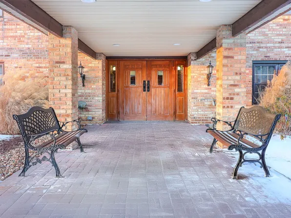 (undisclosed Address), Westmont, IL 60559