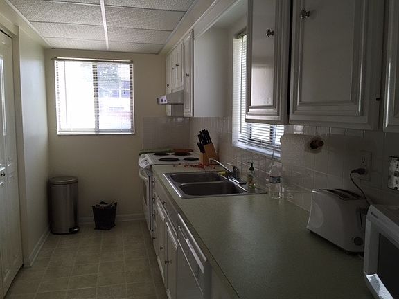 4th image of 175 SE Saint Lucie Blvd Unit Un D 17