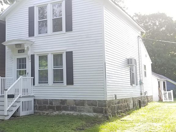 2nd image of 144 Mill St