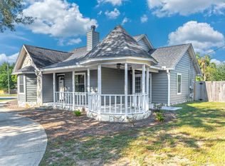 102 Loop Dr, Crestview, FL 32536