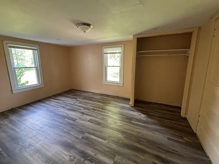 11805 Pearl St — Photo 11