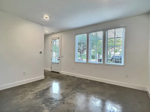 5052 Mercer St, Montgomery, AL 36116