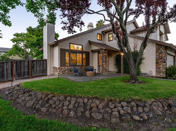 91 Cottontail Way, Windsor, CA 95492