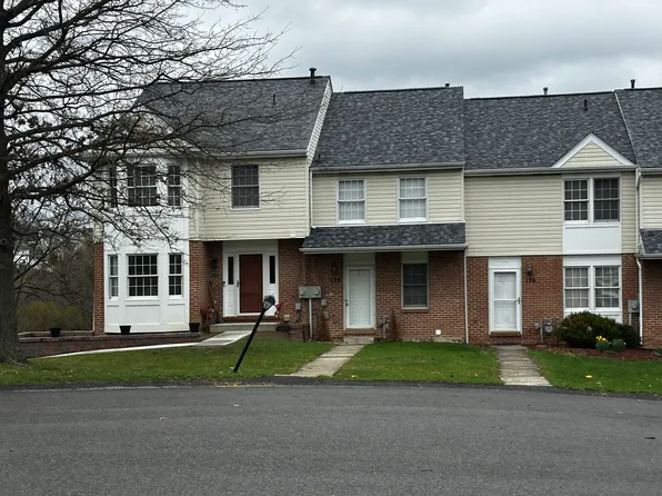 128 Meadowview Dr, Canonsburg, PA 15317