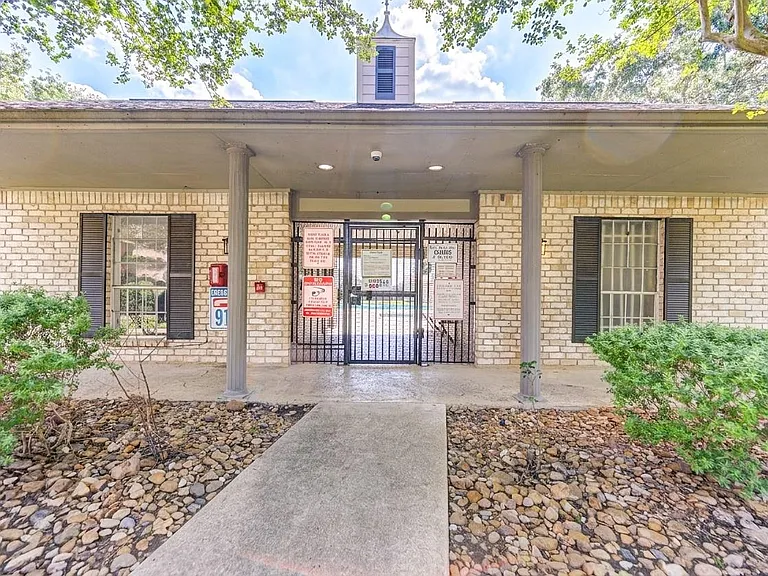 7965 Kendalia Dr — Photo 43