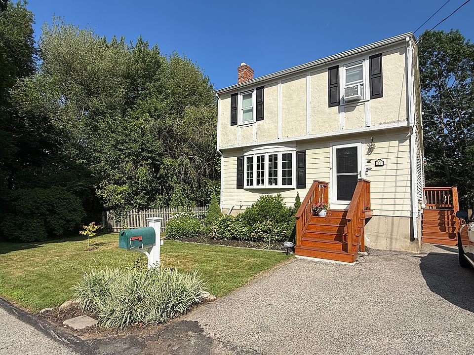 1st image of 27 Donnellan Cir
