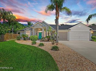 304 Hammock Grove Ct, Saint Johns, FL 32259