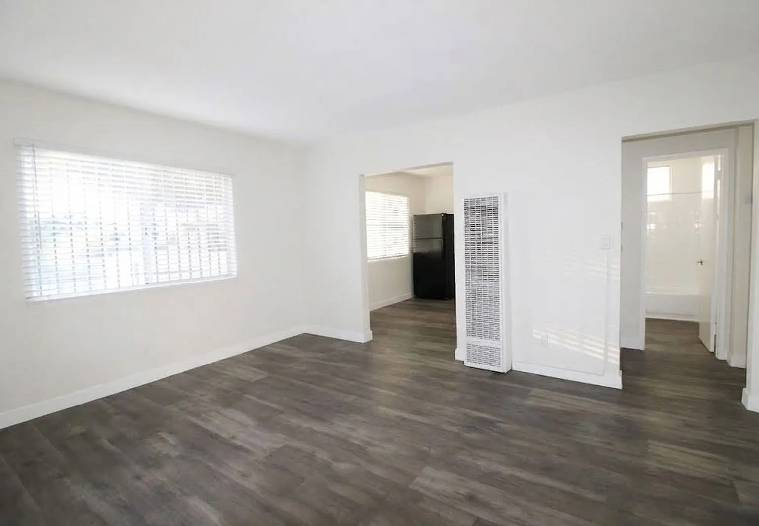 2 bed, 1.0 bath, $2,061 — Photo 2