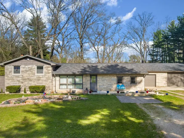 55960 Apple Rd, Osceola, IN 46561