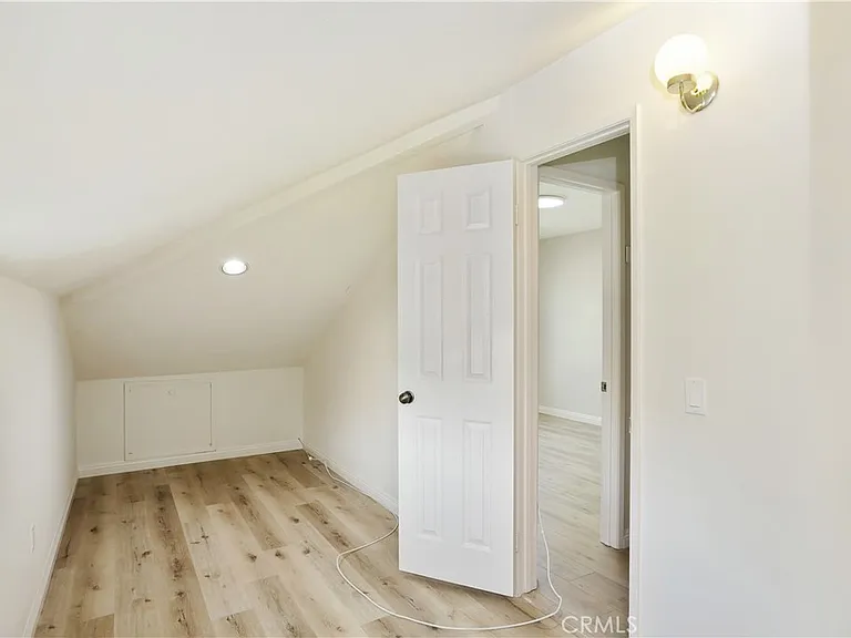3 Southsand — Photo 26