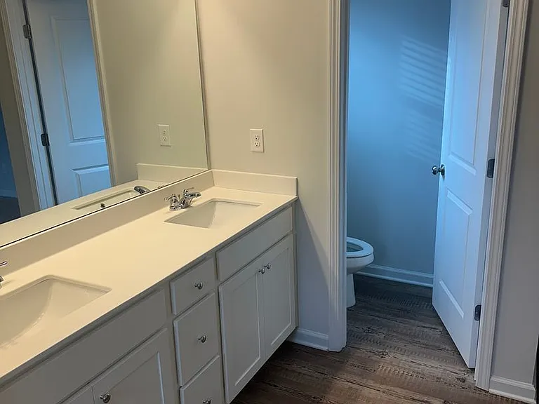 5344 Melbourne Ln — Photo 16