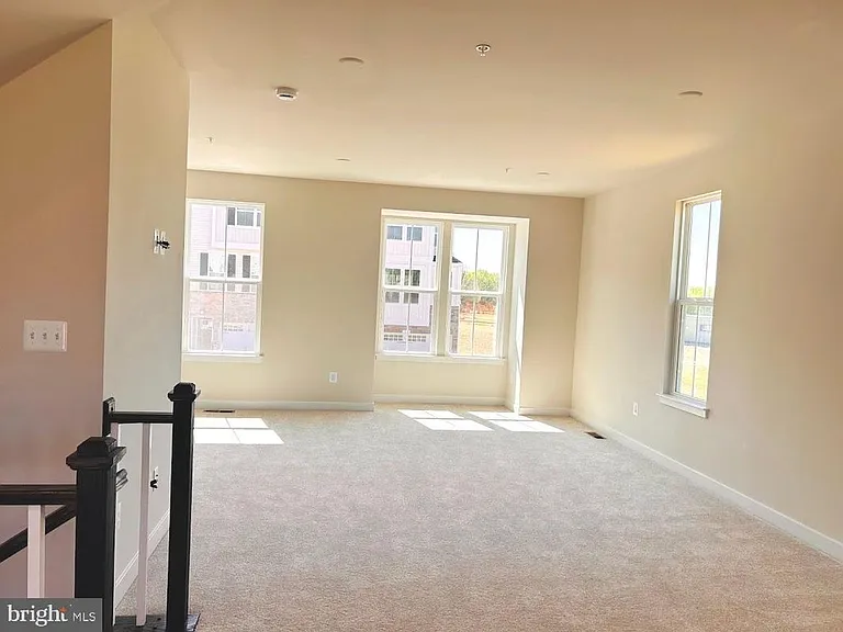 7924 Olive Branch Ln — Photo 6