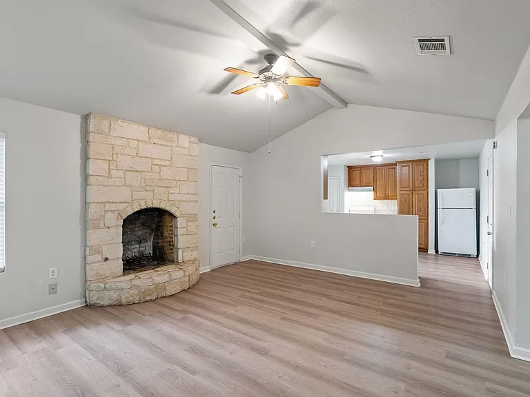 8408 Staunton Dr — Photo 7