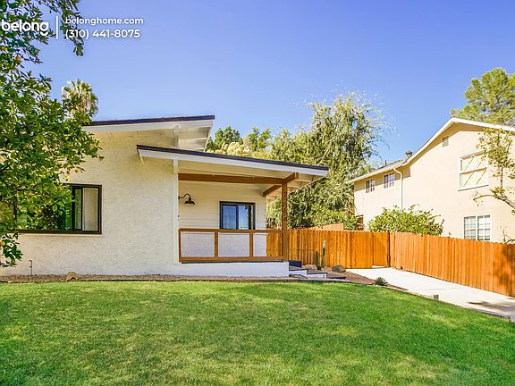 2nd image of 22254 Avenue San Luis