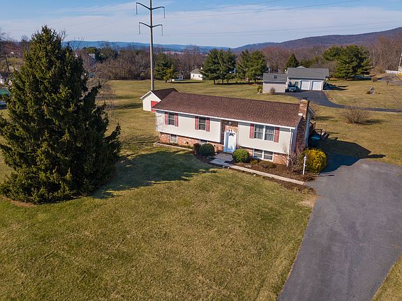 3rd image of 4510 Pine Valley Ct