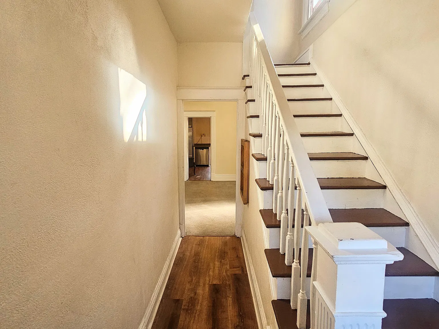 2 bed, 1450 sqft, $2,600 — Photo 3