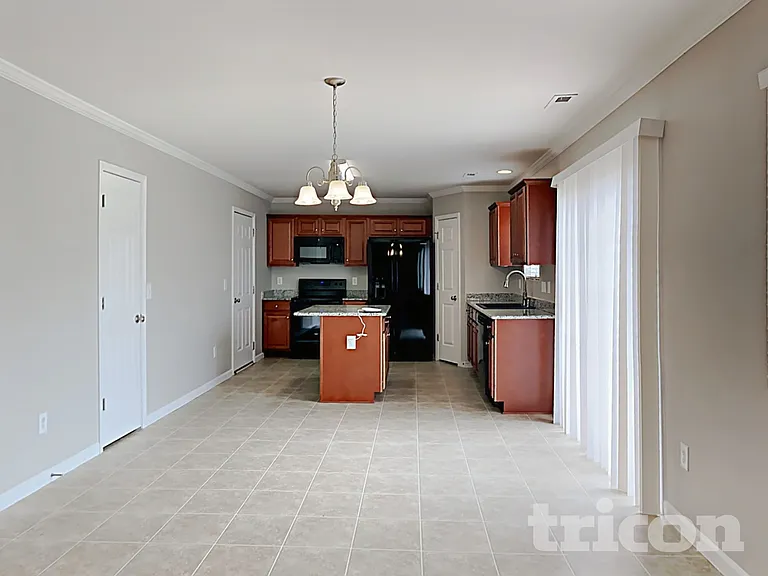 4065 Banbridge Dr — Photo 6