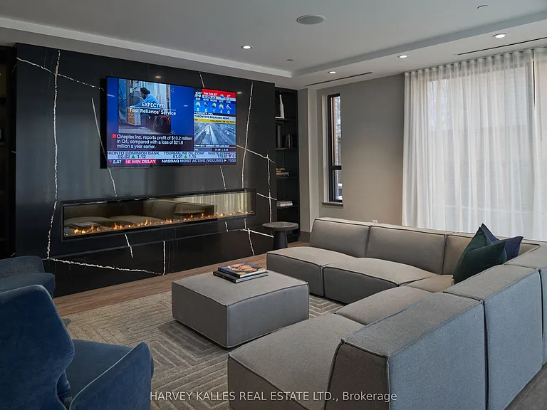 71 Redpath Ave #803 — Photo 11